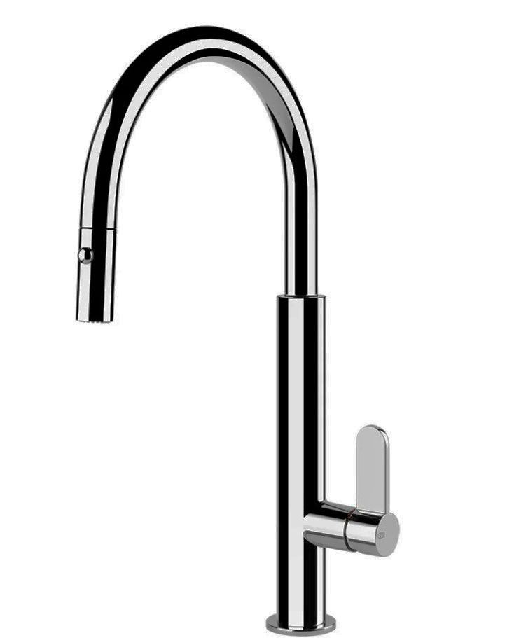 De Moderne Waterkraan Maakte In De Vorm Van Een Chroom Dat Monoblock Voor Keuken En Het Bad Wordt Geplateerd 155678379 De Moderne Waterkraan Maakte In De Vorm Van Een Chroom Dat Monoblock Voor Keuken En Het Bad Wordt Geplateerd 155678379