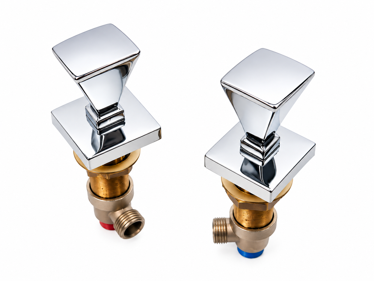 Ponsi Vega 3 gats Italiaans Design Wastafelmengkraan, Chroom
