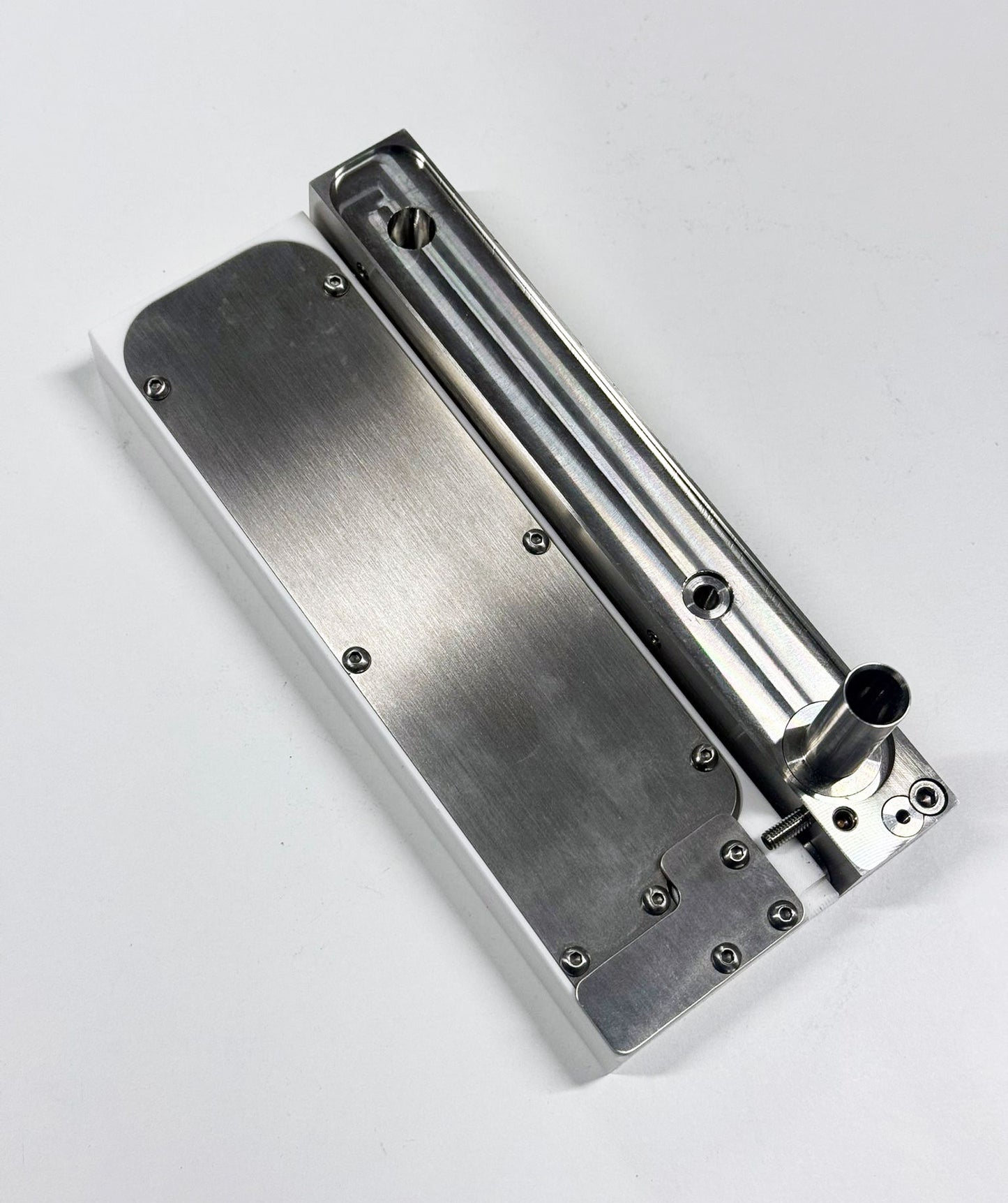 Ceadesign ZIQ52 verstelbare Derlin design douchekop met regenstraal, geborsteld RVS