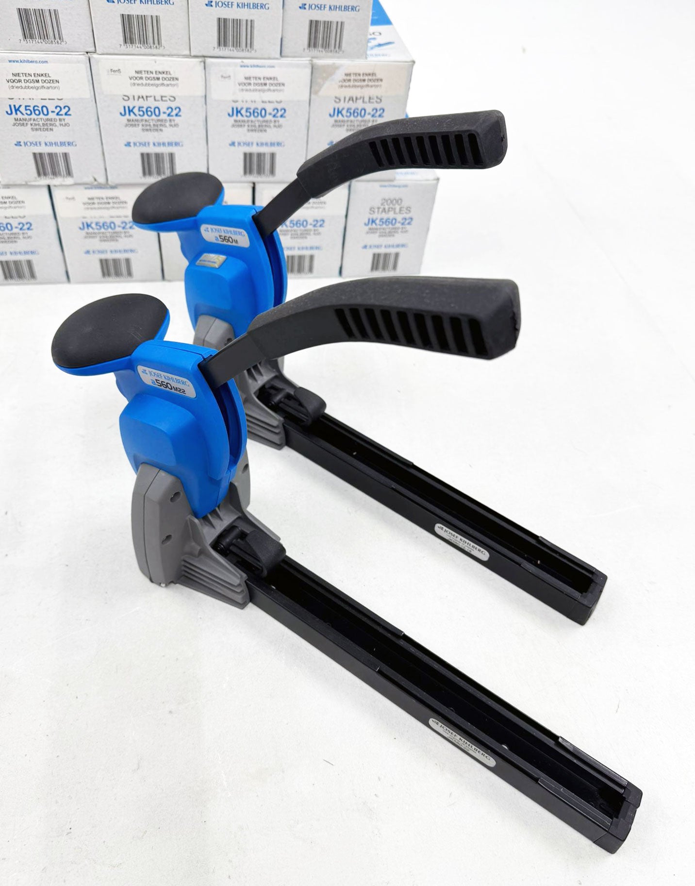 2 x Josef Kihlberg A560M 18 mm en A560 M22M 22 mm handbediende bovenkartonsluiters