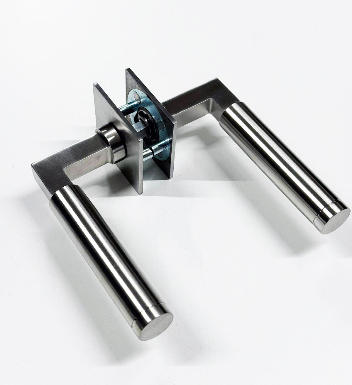 9 sets Intersteel Baustil deurkrukken op vierkant magneet rozet verdekt, RVS