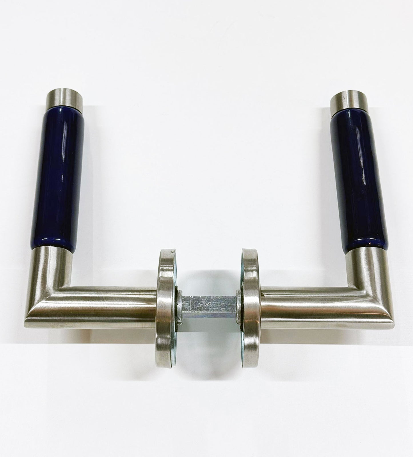 Design deurklinken – RVS met blauw porseleinen handgreep