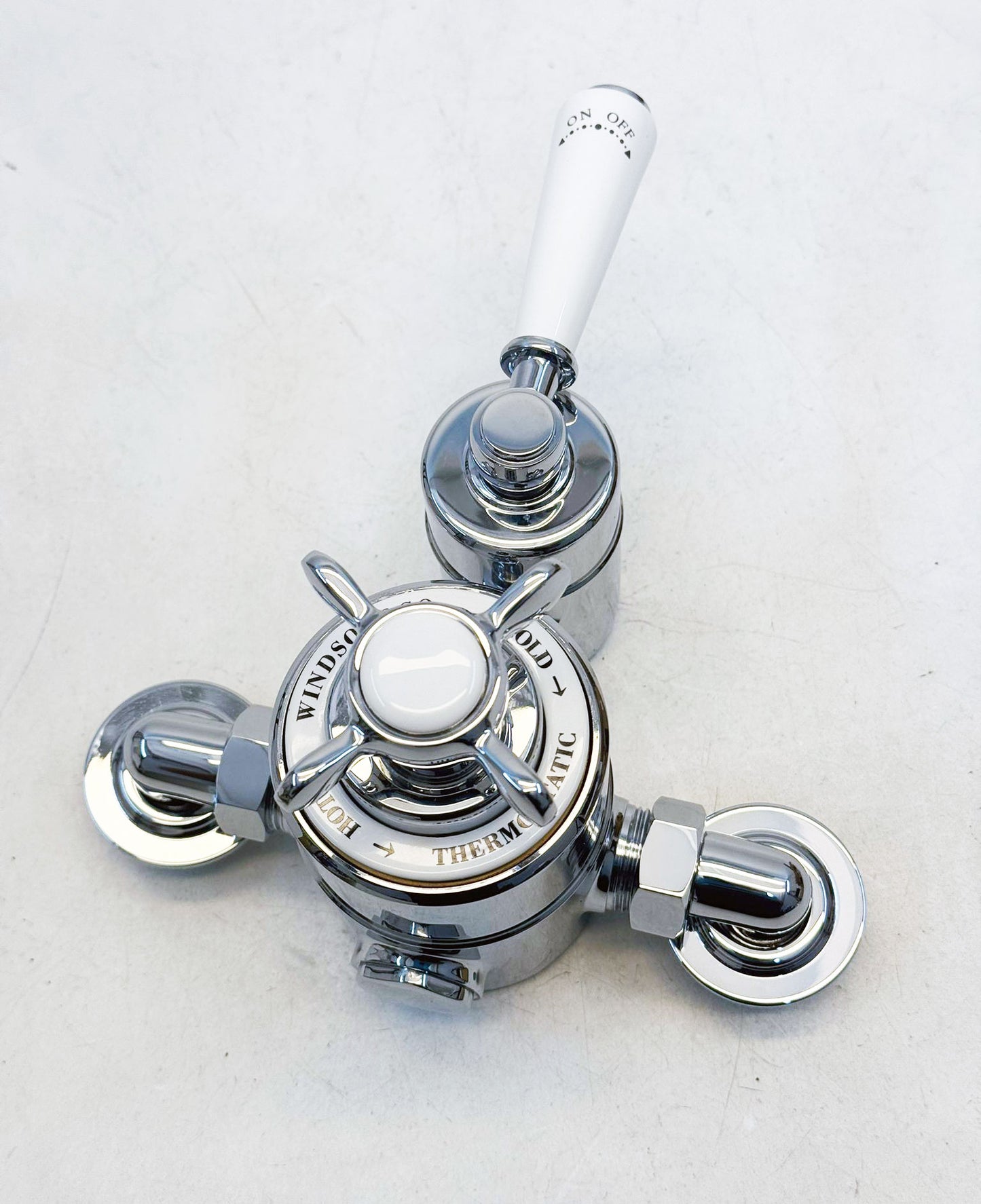 Windsor & Co klassieke losse opbouw thermostaatkraan met één weg, gepolijst, chroom