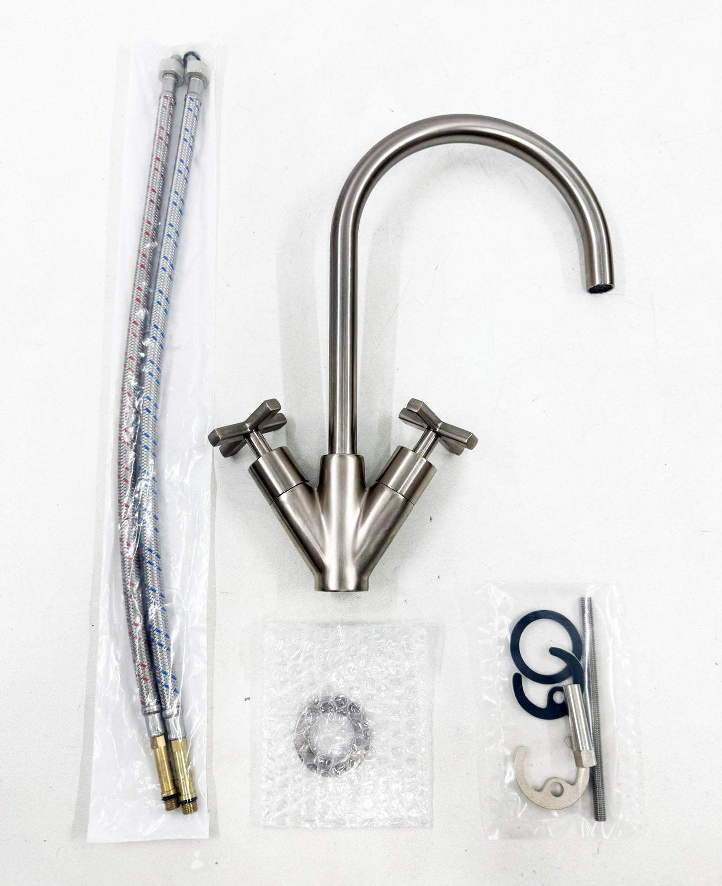 2 X Treemme Basetta Line met kruisgrepen hoge design wastafelkranen geborsteld nikkel