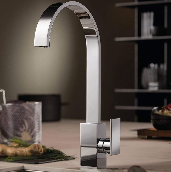 Newform D-Rect Design Hoge Ééngreeps Keukenmengkraan, Draaibare Uitloop, chroom