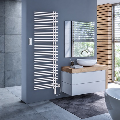 Zehnder Yucca Asym YAEL-170-60/UD 600 W elektrische radiator RAL 9016 Wit 1876 × 578 mm