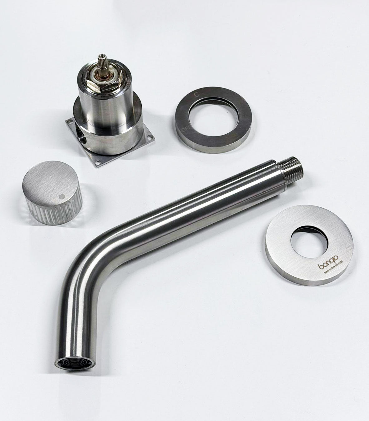 Bongio TIME2020 design wandmengkraan met progressieve cartridge, RVS