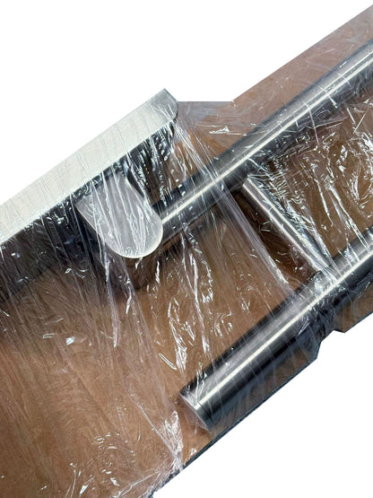 Normbau Inox Care Opklapbare muursteun vario met grondplaat L = 725 mm, geborsteld RVS