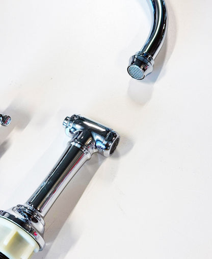 Perrin & Rowe Athenian klassieke 4-gats keukenkraan met handdouche, chroom