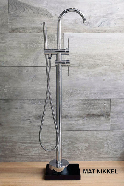 Luca Sanitair Vasca vrijstaande luxe slanke badmengkraan geborsteld mat nikkel